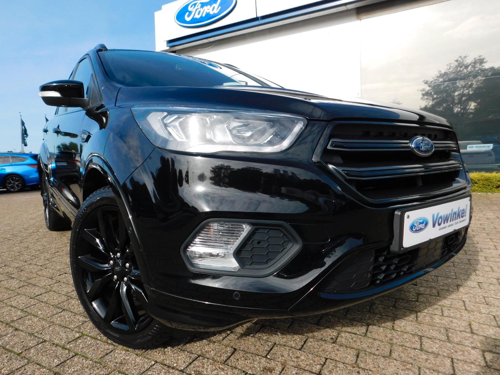 Ford KUGA ST-LINE 1.5+KeyFre+RFK+Navi+elAHK+ACC+19"