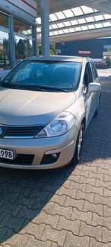 Nissan tiida tilda 1.8 TÜV 6 Gang - Nissan Tiida: 1.6