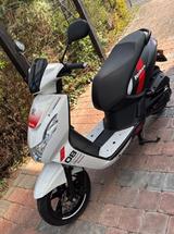 Peugeot Kisbee 50 RS 4 Takt - 25 km/h gedrosselt 