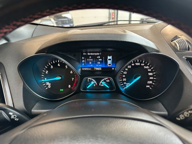 Ford Kuga ST-Line *Navi*BiXenon*ParkAss.*AHK*