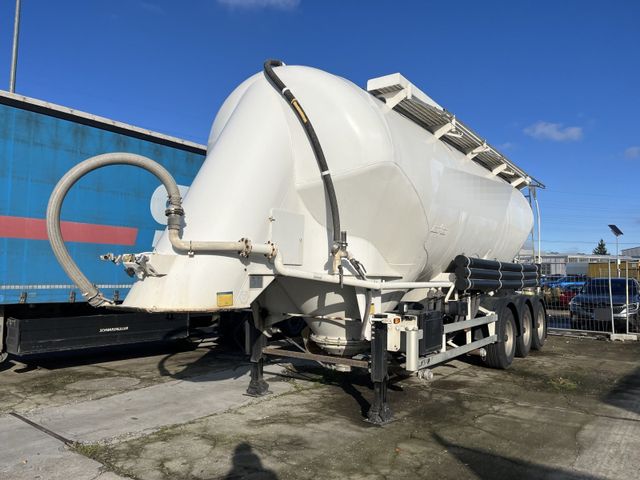 Spitzer F2738/3P 3-Achs Silo 38.000m3