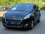Peugeot 5008 Active~1-HA~7-SITZER~SITZ~PANO~TEMPOMAT~PDC - gebrauchte Peugeot 5008 aus dem Jahr 2015