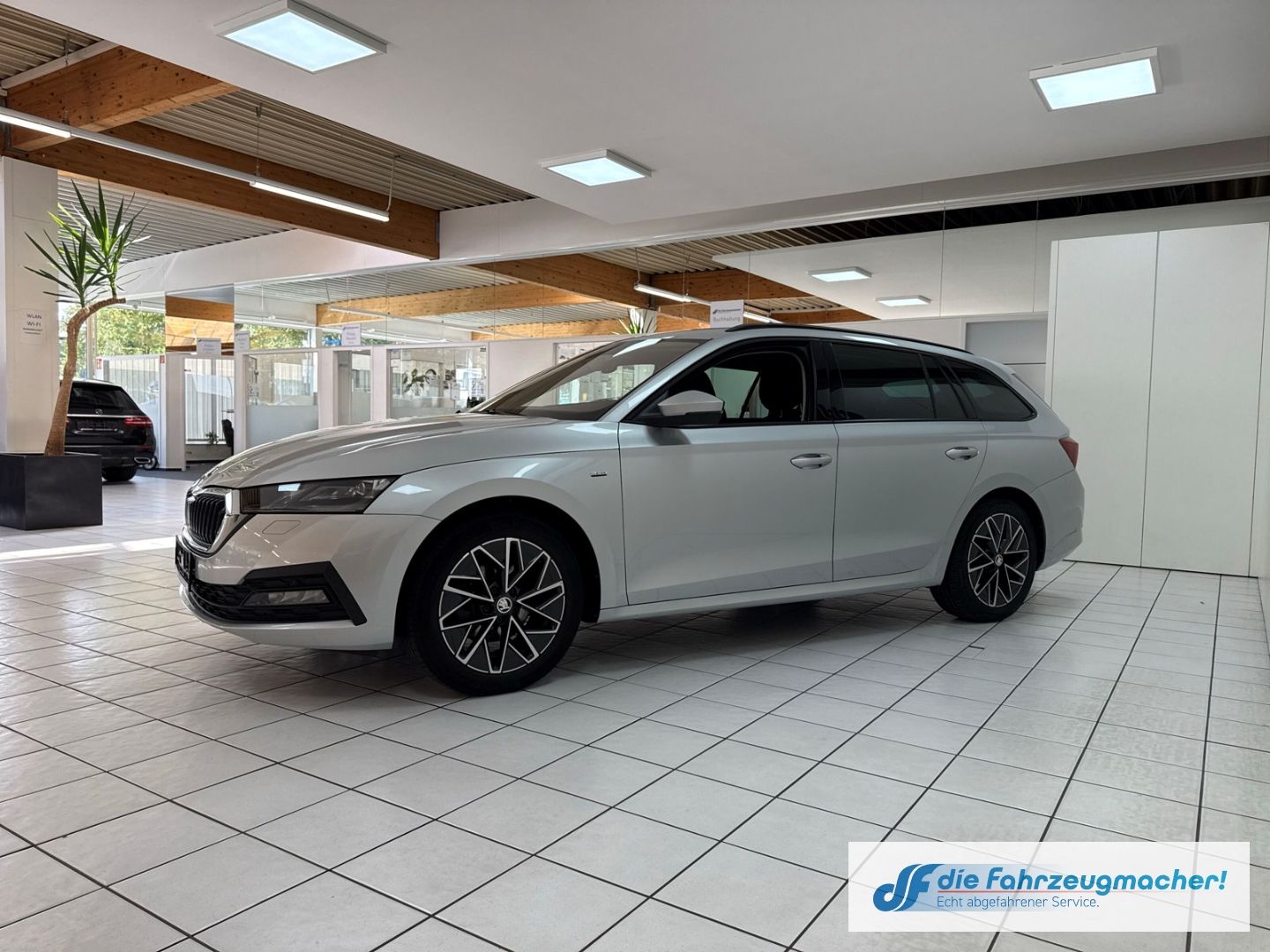 Fahrzeugabbildung SKODA Octavia Combi Clever 2.0 TDI DPF EU6d