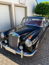 Mercedes-Benz Oldtimer Mercedes - Benz Ponton 220S Coupe - Mercedes-Benz 220: 220s Ponton