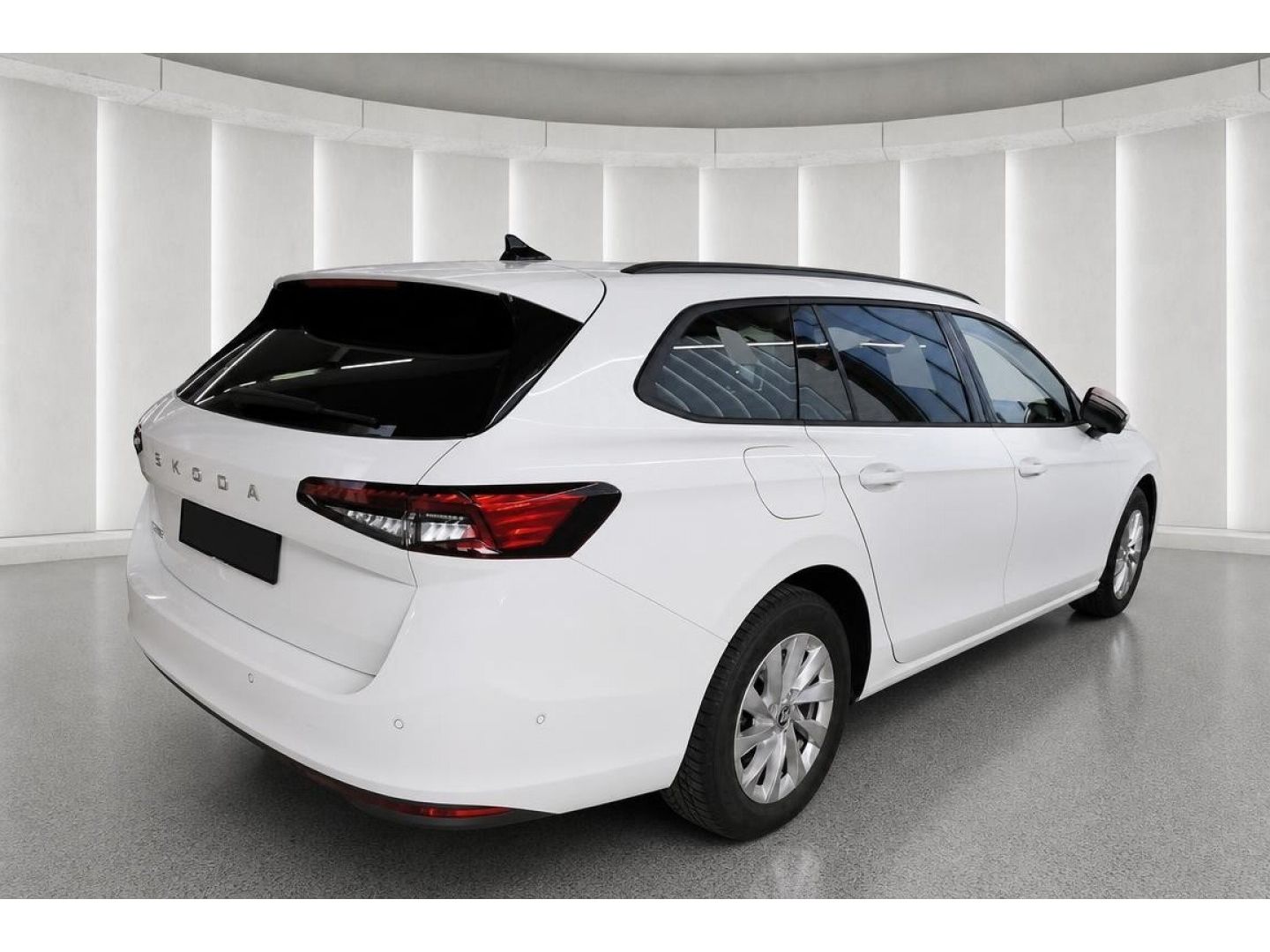 Skoda Superb Combi Essence TDI*DSG ACC Navi R-Kam SHZ imagem 3