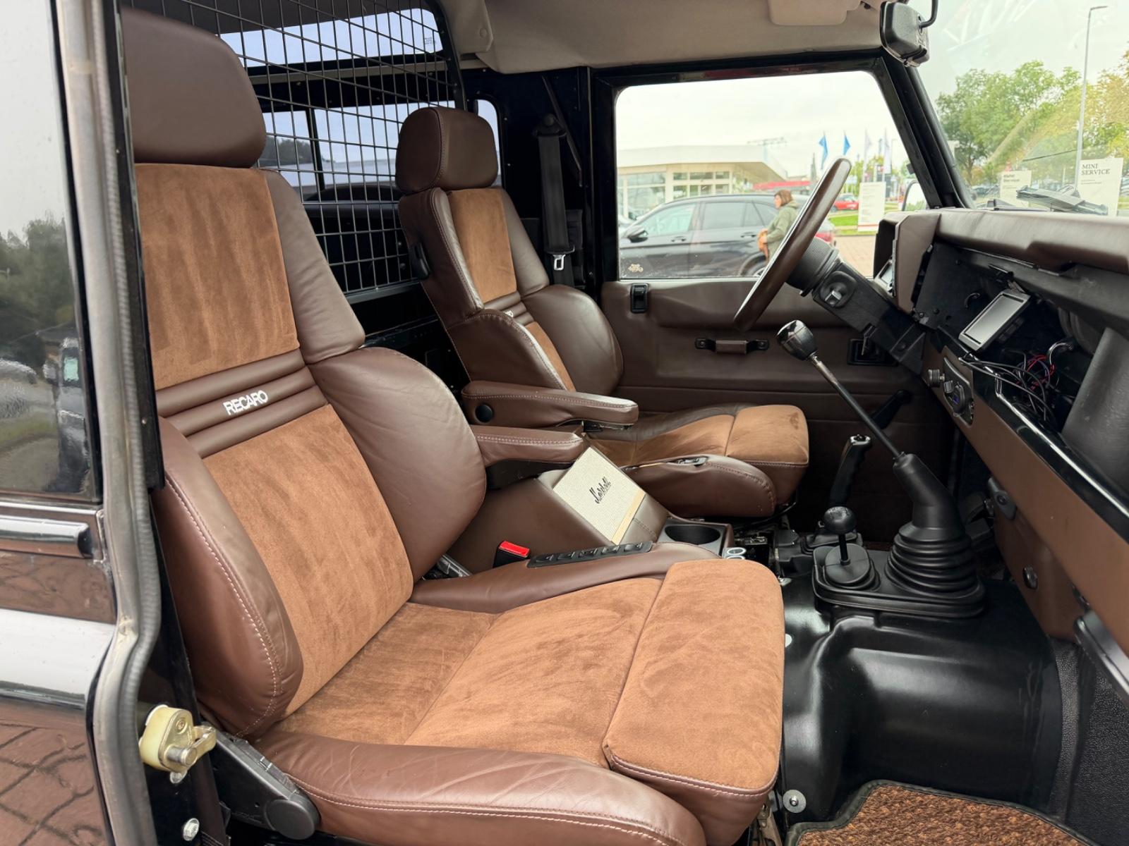 LAND ROVER DEFENDER 90 TD5 122CH STATION WAGON S