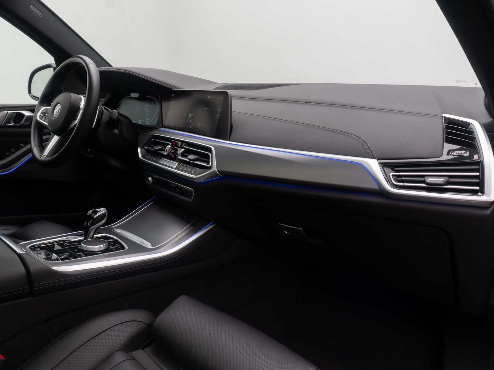 Fahrzeugabbildung BMW X5 xD40d M Sport 360° Laser Panorama H/K ACC 22"