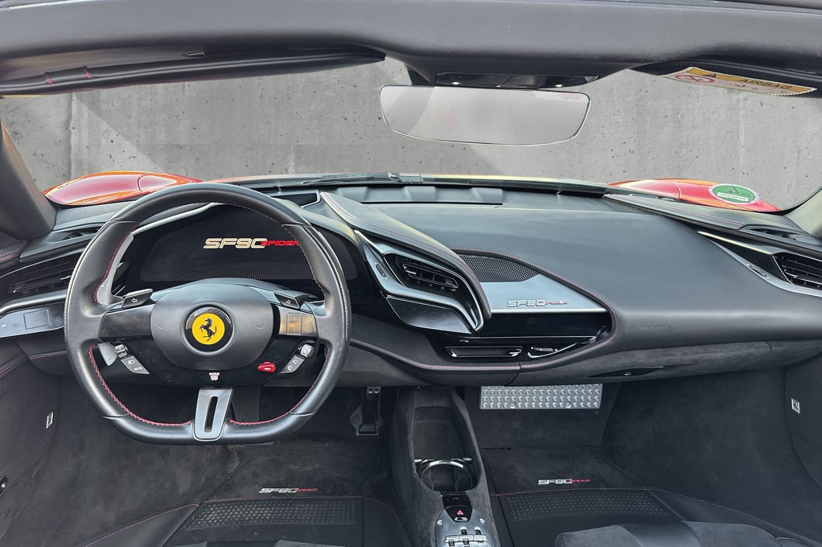 Fahrzeugabbildung Ferrari SF90 Spider*belüftete Sitze*Nackenhzg*Lift*JBL*