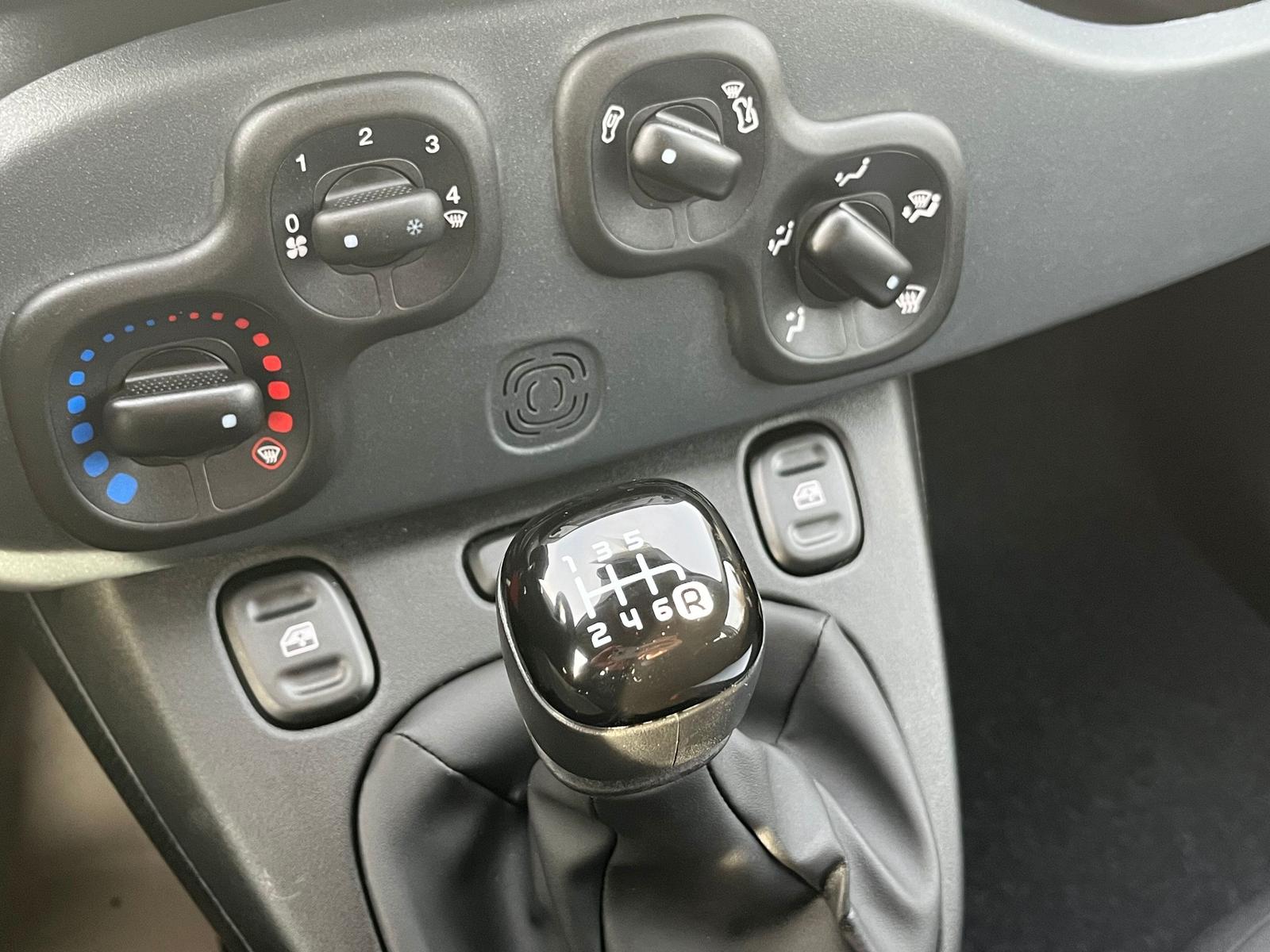 Fiat Panda Base / Radio, Bluetooth, Klima, elektr. FH
