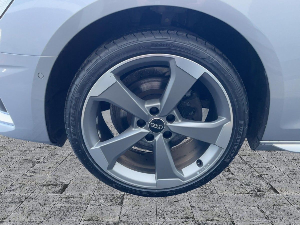 Audi A4 - Bild 8