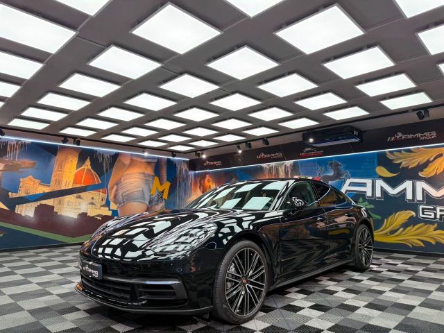 PORSCHE Porsche Panamera 3.0 4 (298)