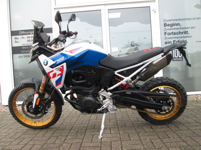 BMW F 900 GS  Trophy / Enduro Paket Pro / Akrapovic