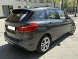 BMW 218d Active Tourer Sport |M FW|Keyless|Hifi - BMW 218 Active Tourer Gebrauchtwagen in Berlin