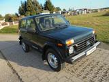 Lada Niva 4x4 Grün AHK TÜV 08/27 TOP!! - Lada Niva 4x4 Gebrauchtwagen mit Allradantrieb