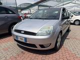 Ford FORD Fiesta Fiesta V 2002 5p 1.2 16v Ghia - Ford Fiesta aus 2003: Ghia