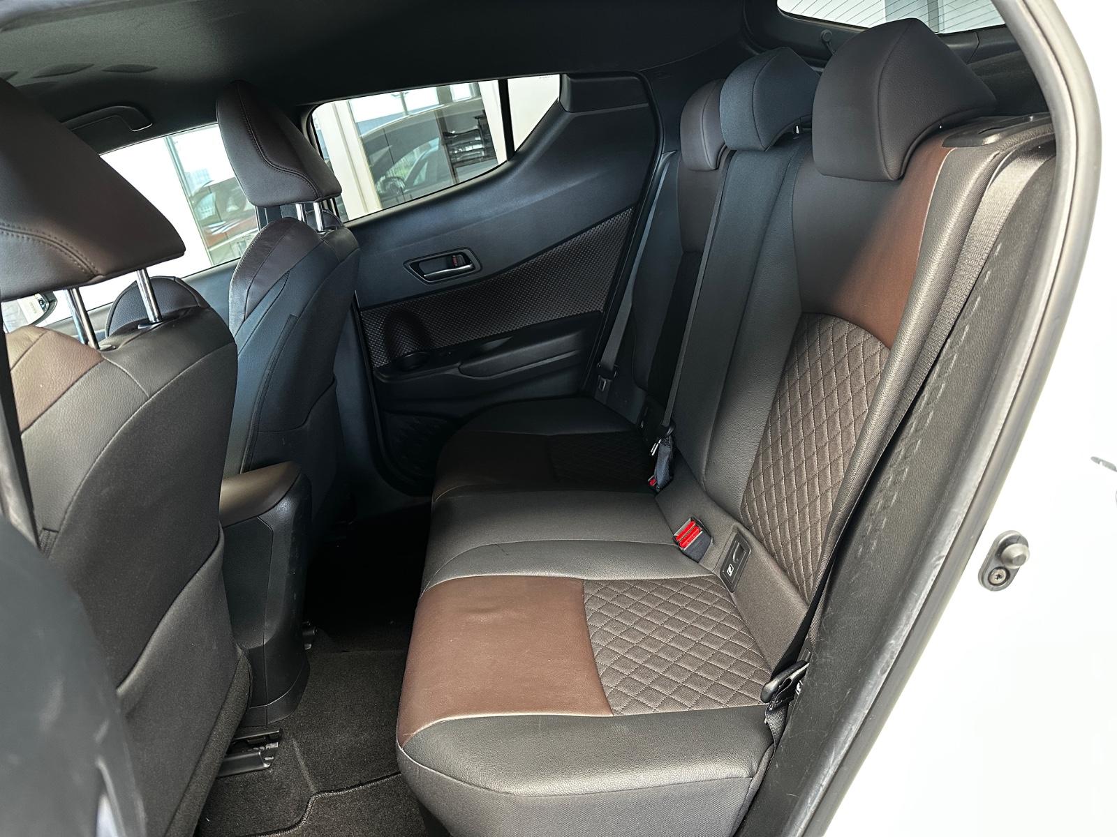 Toyota C-HR Hybrid Lounge,AHK,LED,KAMERA,SCHECKHEFT,