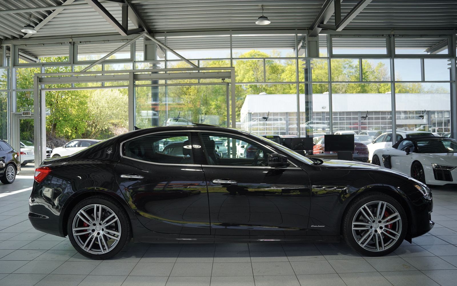 Maserati Ghibli