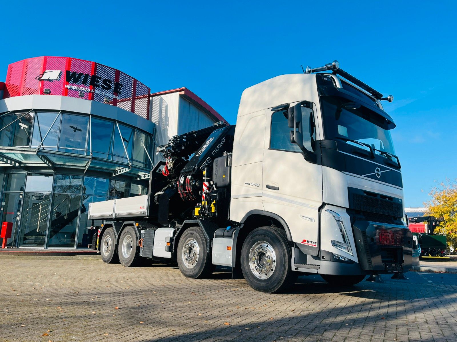 Fahrzeugabbildung Volvo FH 540 SZM mit F1450 HXP Fly Jib + Winde