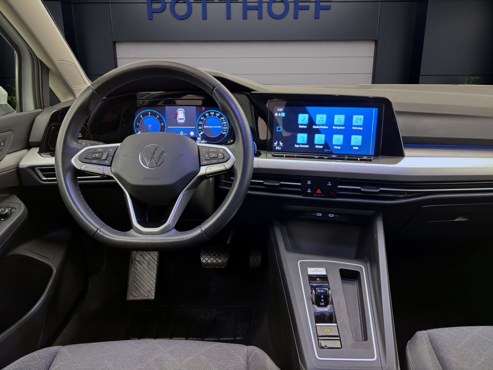 Volkswagen Golf - Bild 12