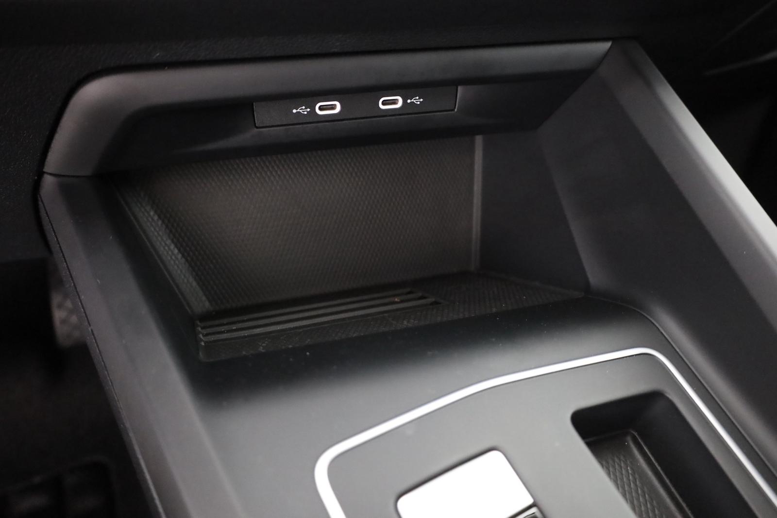 Volkswagen Golf VIII 1.5 eTSI DSG Life LED Virtual Cockpit, миниатюра 13
