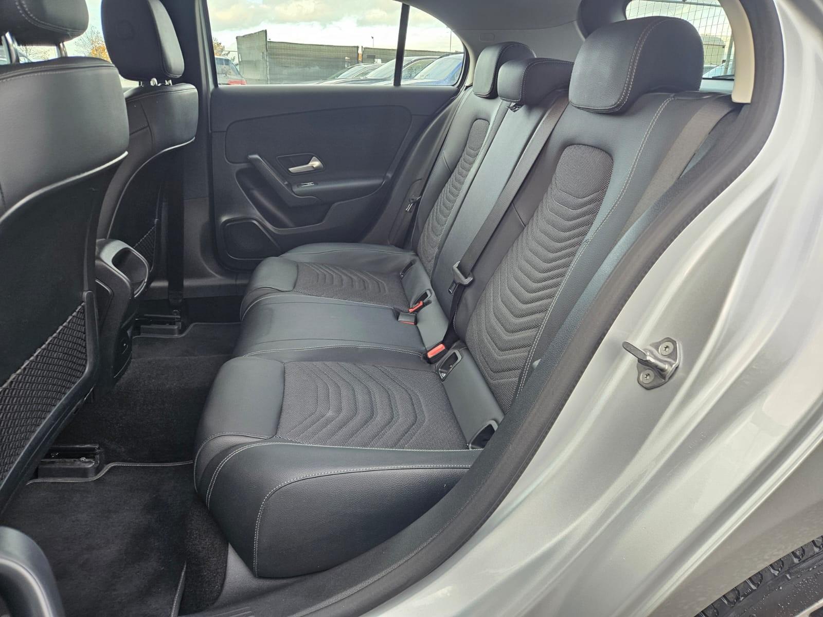 Mercedes-Benz A 180 d  LEDER,XENON, SITZHEIZUNG,,,,