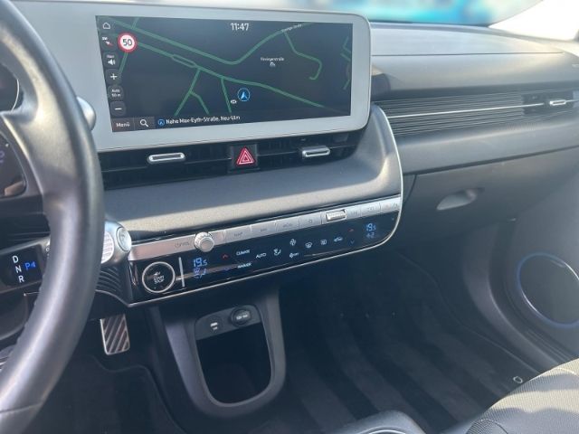 Fahrzeugabbildung Hyundai IONIQ 5 Uniq Elektro 4WD HUD El. Fondsitzverst.