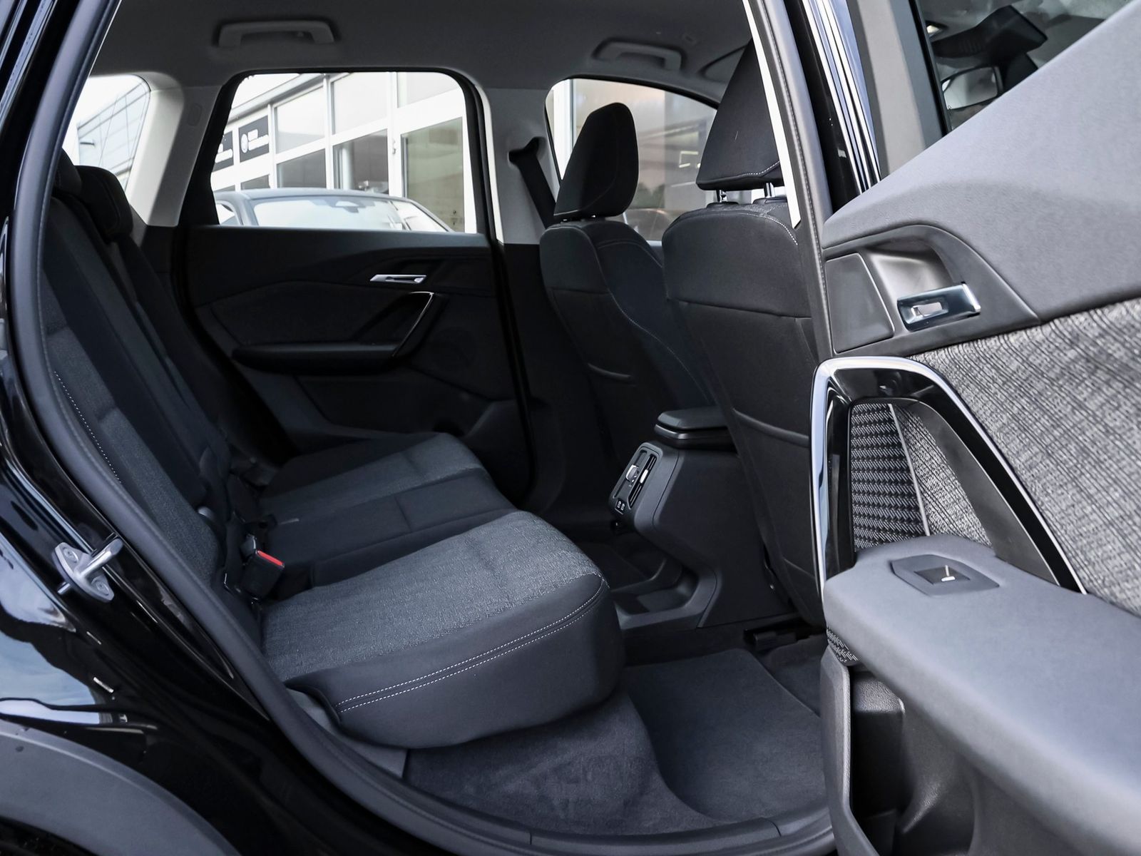 BMW iX1 - Bild 10