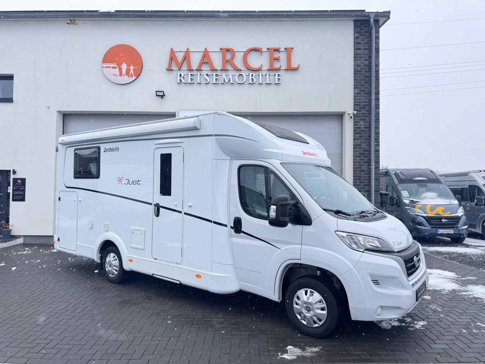 Dethleffs Just 90 Einzelbetten und Hubbett