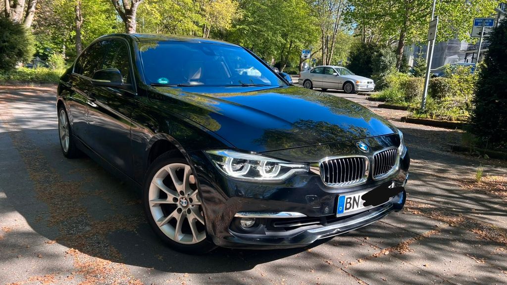 Image of BMW 320
