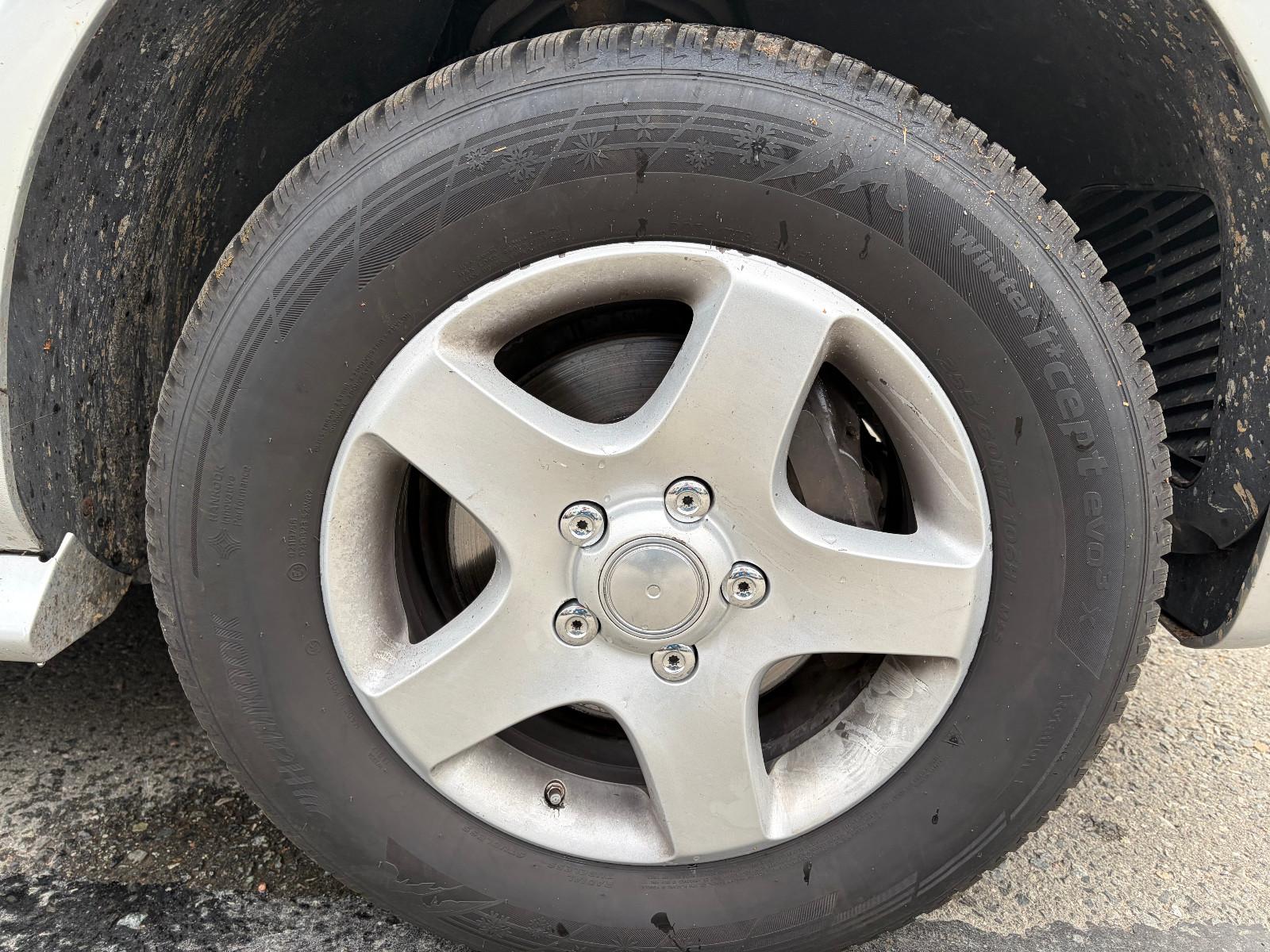 Volkswagen Touareg 2005 — photo 20