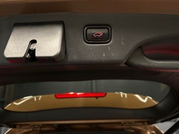KIA Sorento - 2
