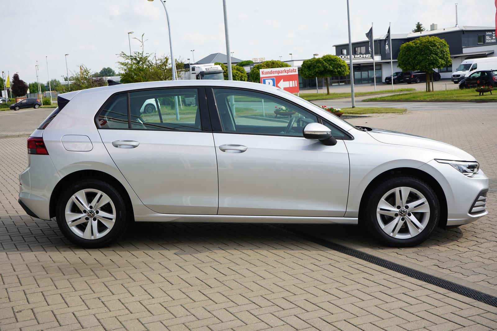 Volkswagen Golf VIII 1.0 Life LED Navi App-Connect ACC PDC, миниатюра 7