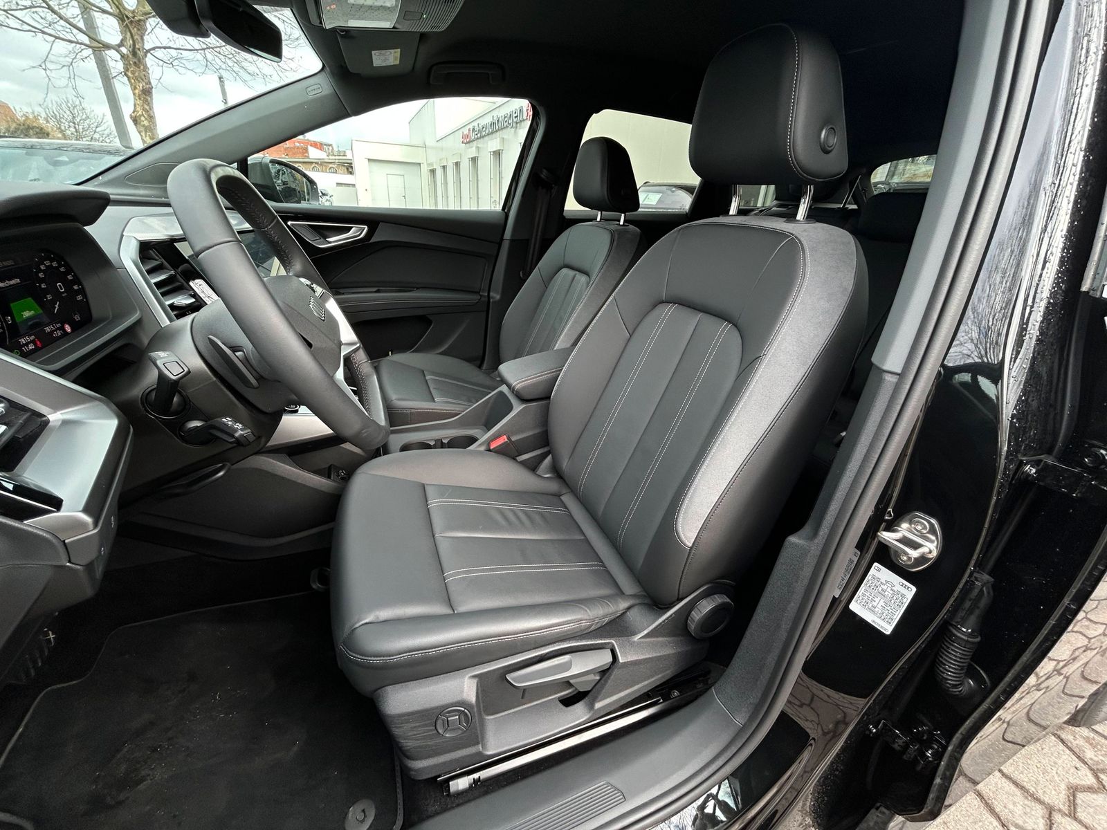 Audi Q4 e-tron - Bild 8