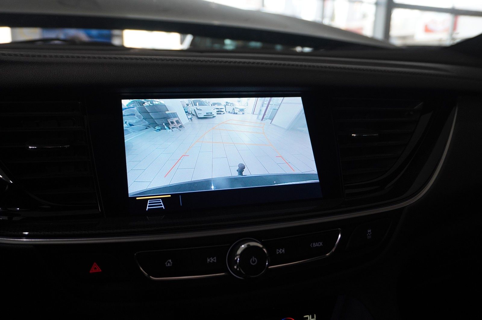 Fahrzeugabbildung Opel Insignia B ST 2.0D ULTIMATE NAVI/OPC/KAMERA/AHK