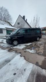 Volkswagen T5 Caravelle - Volkswagen T5: Firmenfahrzeug