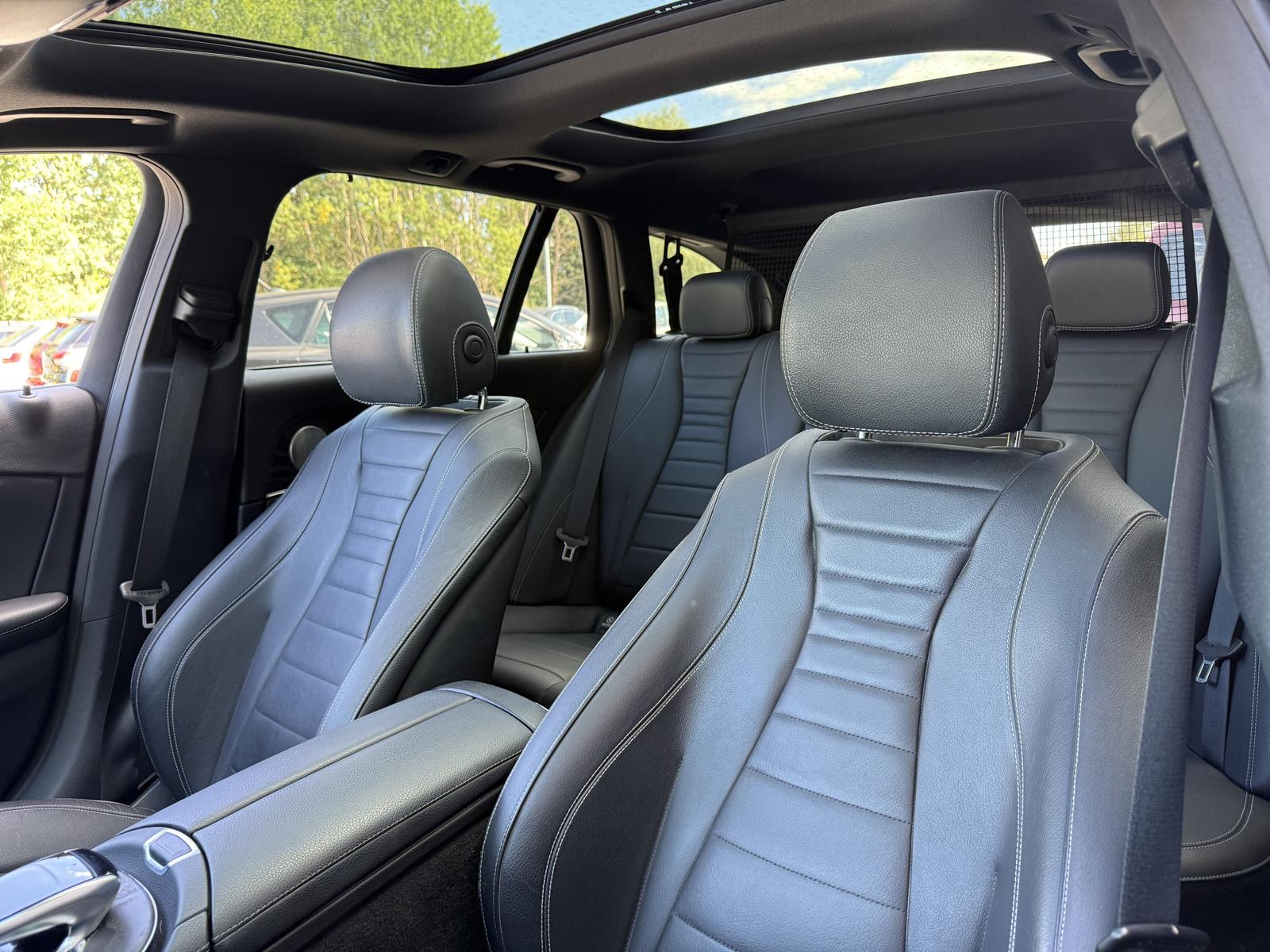 Mercedes-Benz E 400 4Matic AMG *MULTIBEAM*PANO*360°*