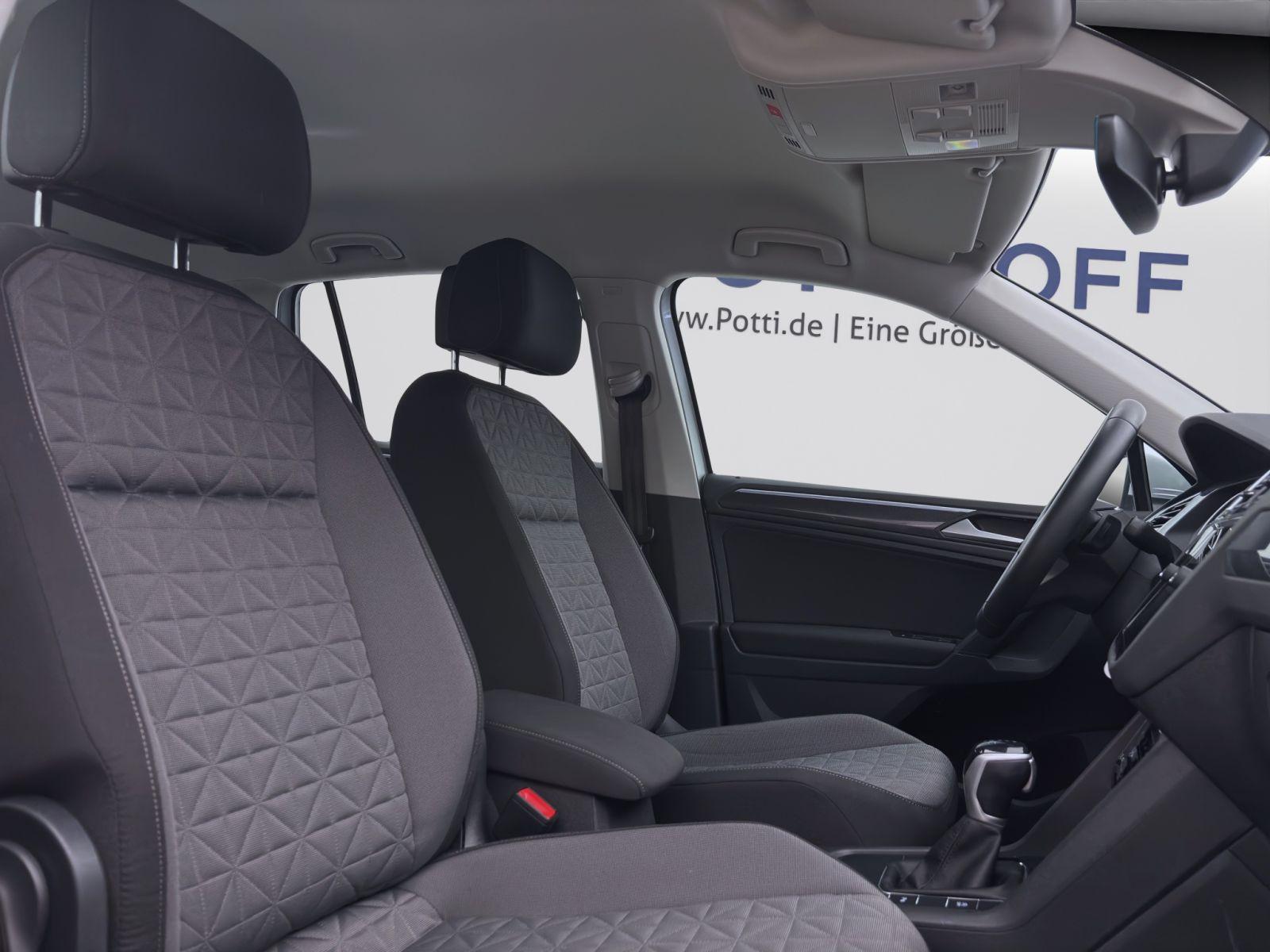 Volkswagen Tiguan 2.0 TDI DSG LIFE AHK KAMERA NAVI PDC