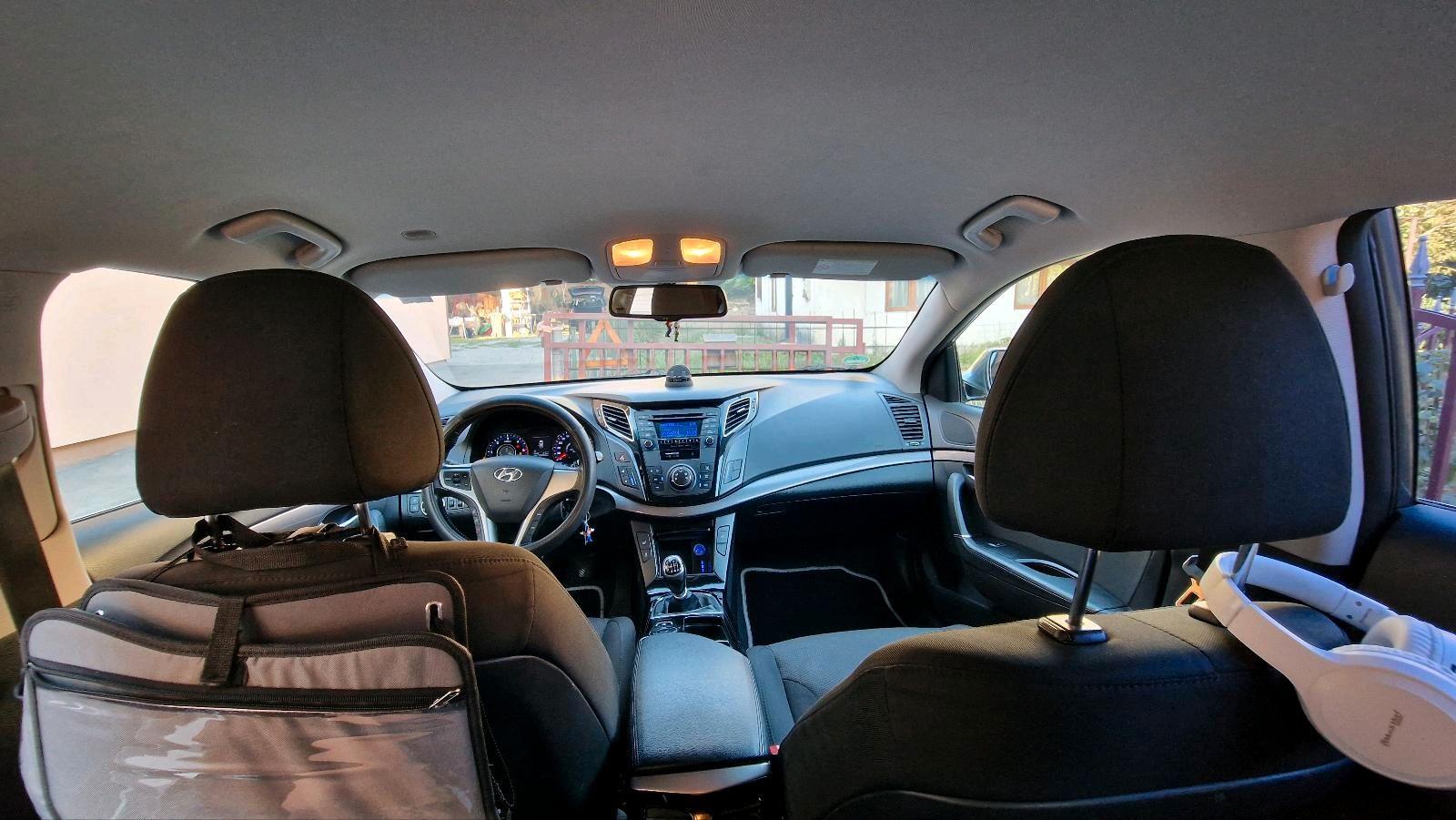 Hyundai i40 2013 — photo 15