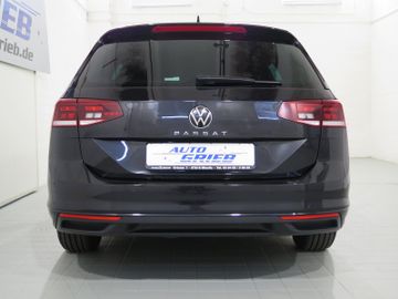 Volkswagen Passat Variant - 4