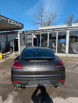 Porsche Panamera Diesel - Porsche Panamera Gebrauchtwagen in Stuttgart