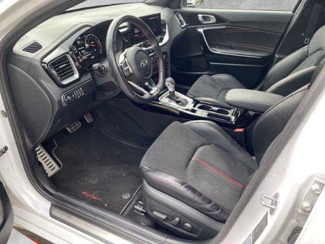 Fahrzeugabbildung Kia ProCeed GT 1.6 T-GDI *PANORAMADACH*KOMFORT-PAKET