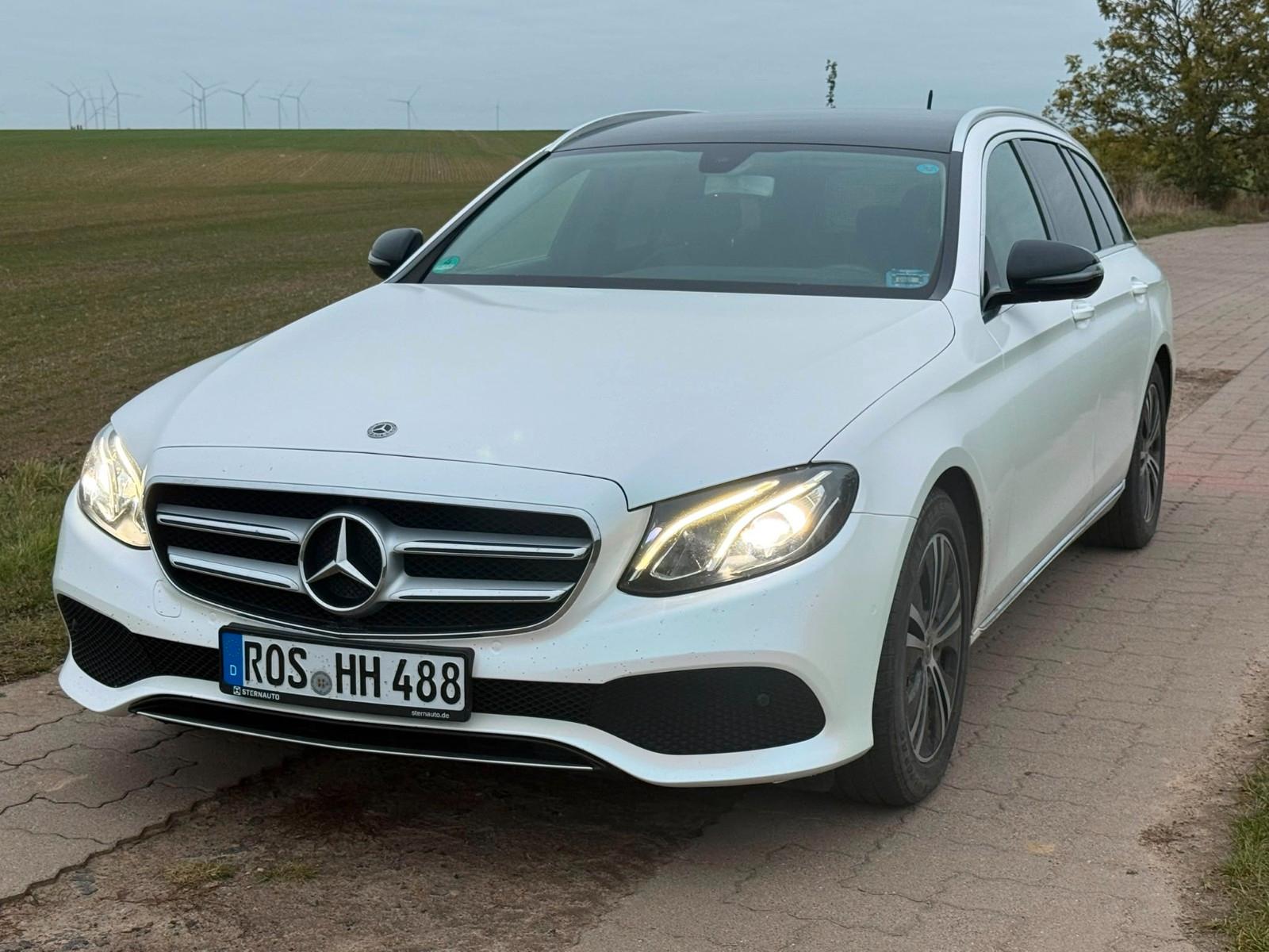 Mercedes-Benz E 220