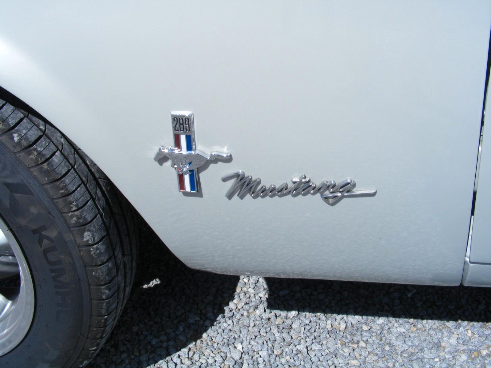 Ford Mustang 4-7 V8 2-door Hardtop in Top Zustand