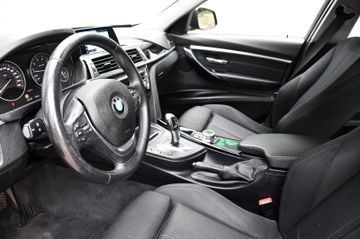 BMW 320 - 11
