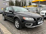 Volvo XC70 2.4 D5 Momentum AWD/1.Hand/S-Heft/S-Dach - Volvo XC70 mit Diesel-Antrieb: Kombi, 2.4