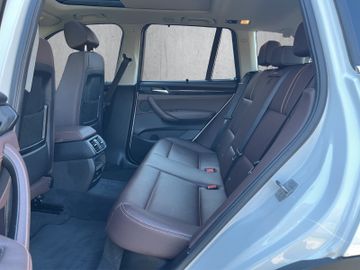 BMW X3 - 11