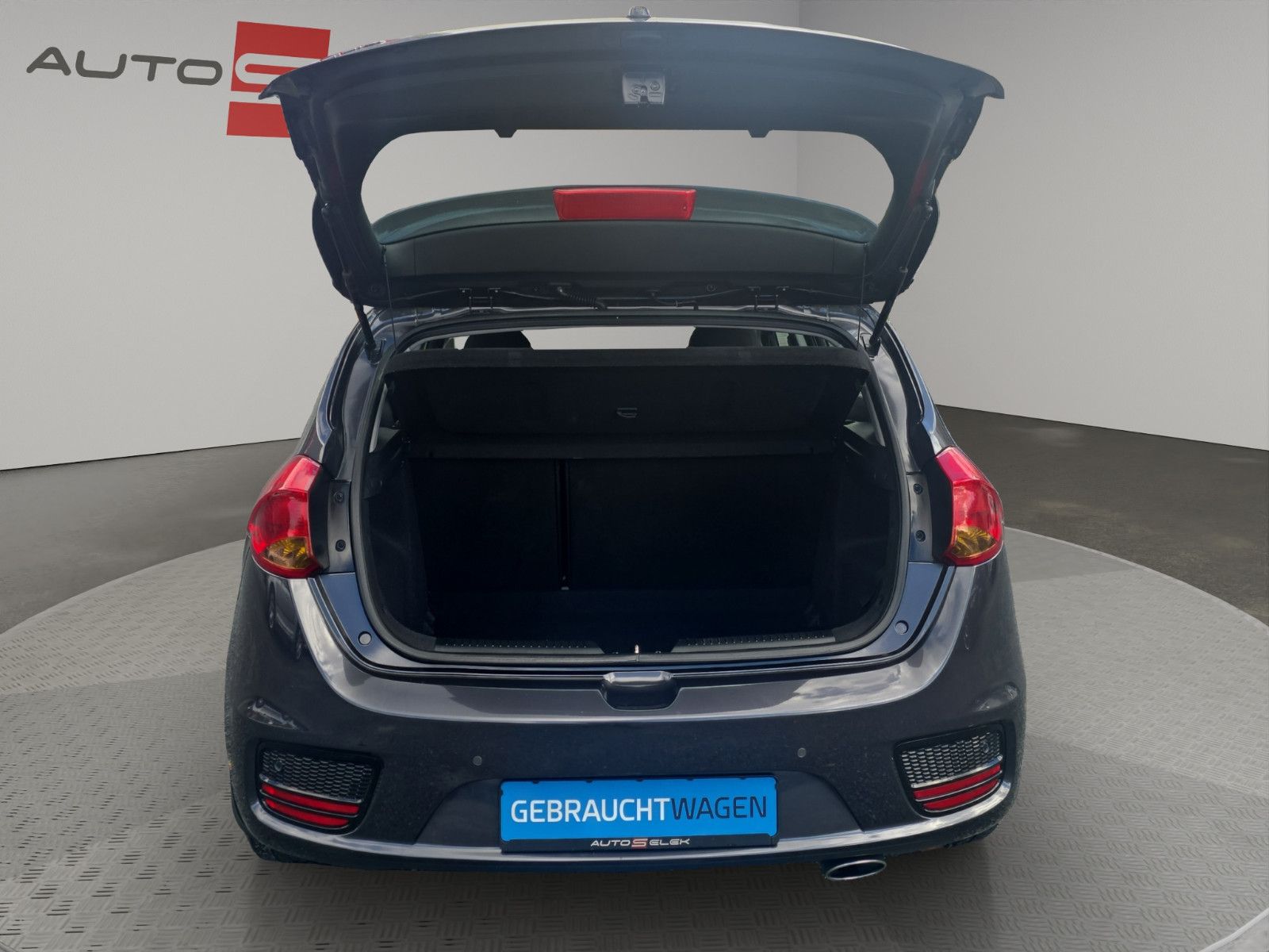 Fahrzeugabbildung Kia Cee'd Lenkradheizung/ NAVI/ RÜCKFAHRKAMERA