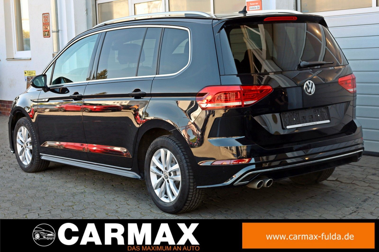 Fahrzeugabbildung Volkswagen Touran R Line Alcantara,Navi,LED,Panorama,Kamera