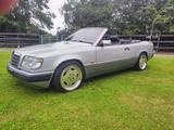 Mercedes-Benz 300 CE 24V Cabrio in sehr gutem Zustand !!! - Mercedes-Benz 300: 300s