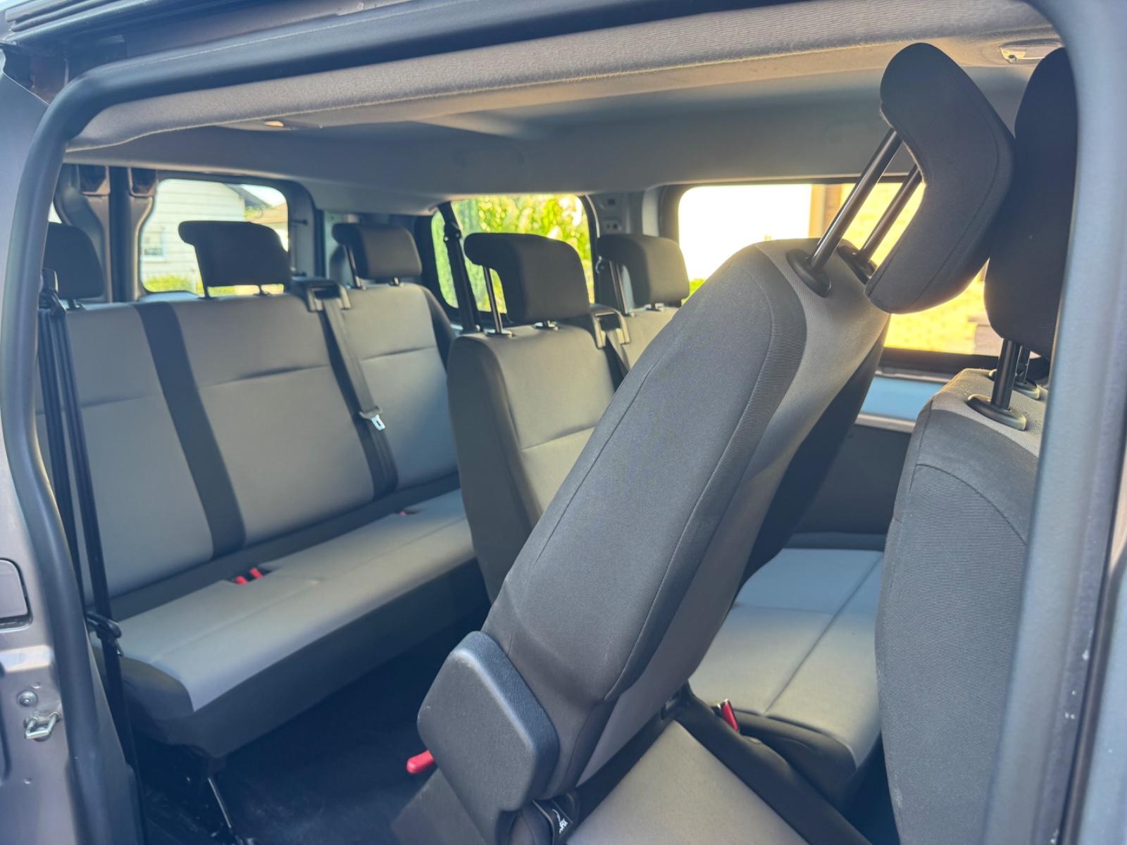 Peugeot Expert Traveller L2 8Sitzer 2xPDC+NAVI+Tempomat